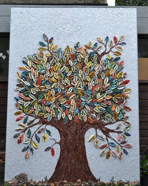 Topps Tiles Mosaic Tree Concetta Perot